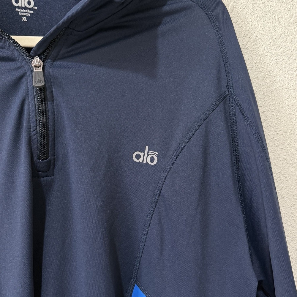 ALO Men's Navy Blue Pullover 1/4 Zip Activewear Jacket Cool Fit Athleisure XL - Picture 4 of 10